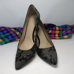 Zara Basic Green & Black Animal Print Pumps Sz 6